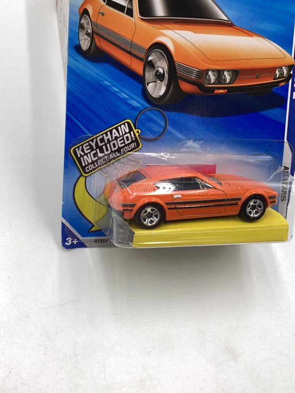 2010 Hot Wheels #126 Volkswagen SP2 w  Bone shaker keychain Walmart exclusive 235G Supply