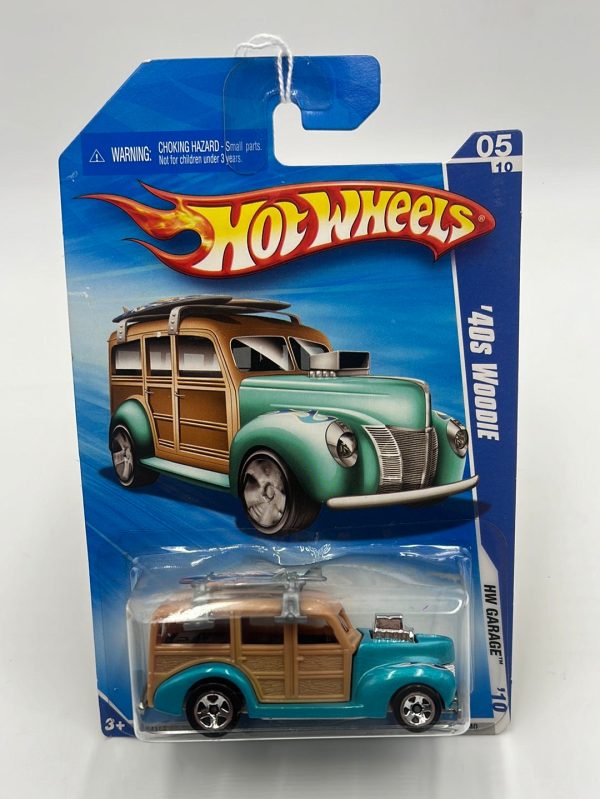 2010 Hot Wheels HW Garage ‘40s Woodie Light Blue *Backwards Roof Rack* 73 240 Supply